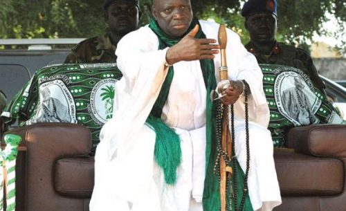 Gambie: 5 juges de la Cour suprême boudent Jammeh