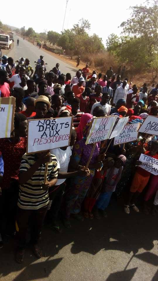 Kédougou: La population exige le départ de KASSALY TRAORÉ chargé des ressources humaines de Toro-Gold Opération