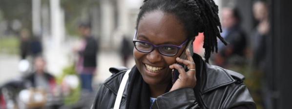 Six choses à savoir sur Sibeth Ndiaye, la conseillère d'Emmanuel Macron qui crève l'écran