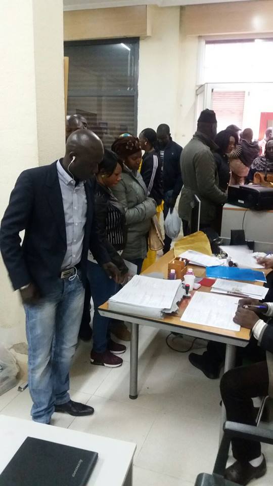 Espagne : Manko Taxaaw Sénégal dénonce la confiscation des cartes d'identité dans une lettre adressée au Consul Général