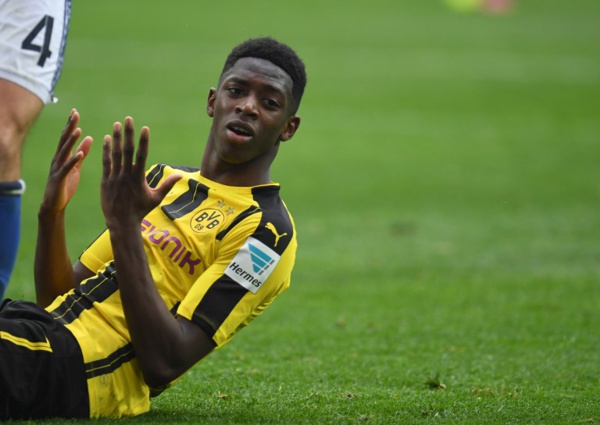 Transfert : Ousmane Dembélé signe au FC Barcelone pour 105 millions d'euros, hors bonus