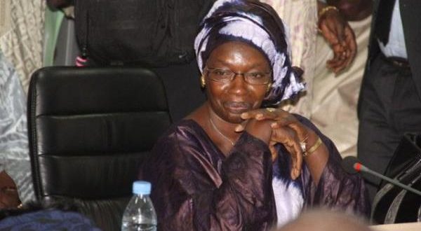 Ofnac : Macky gonfle Seynabou Ndiaye Diakhaté de 111 milliards