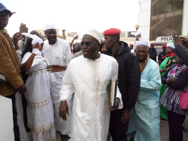 Le Préfet de Dakar autorise la manifestation des pros-Khalifa Sall