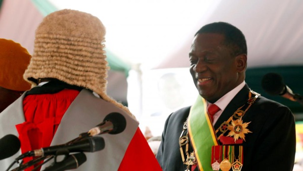 Zimbabwé : Mnangagwa succède officiellement à Mugabe