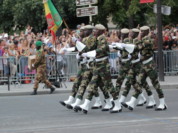 13 milliards de plus dans le budget de l'Armée