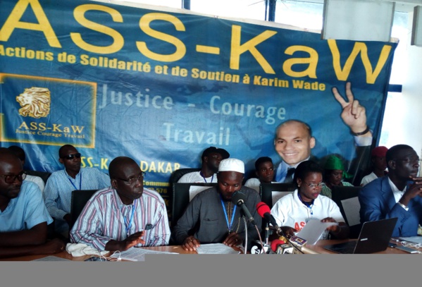 Ass-Kaw : "Macky Sall va accueillir son parrain, Emmanuel Macron..."