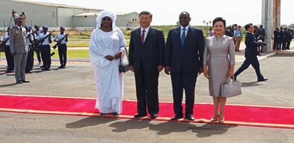 Visite d'Etat : Le président Xi Jinping est arrivé à Dakar