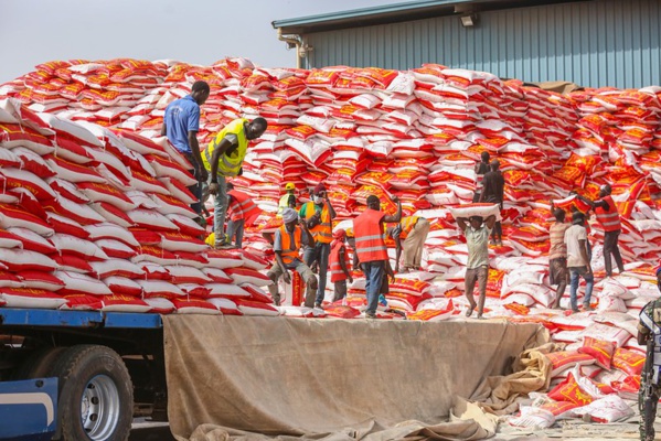 Aide alimentaire : Le riz et l'huile vendus sur les lieux de distribution