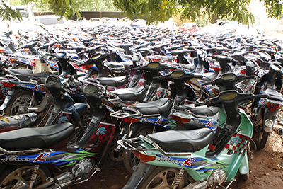 IBRAHIMA NDONGO SUR LE DANGER DES MOTOS JAKARTA : «Aucun texte n’autorise l’exploitation de ces engins comme moyens de transport public »