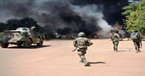 Mali: trois militaires tués dans une embuscade dans le centre du pays