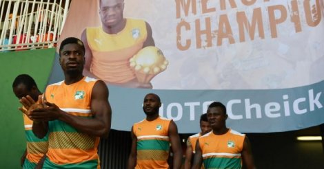 Le corps de Cheick Tioté rapatrié finalement jeudi