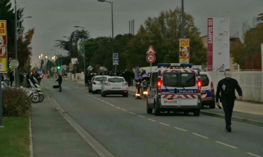 Un homme fonce sur des étudiants près de Toulouse