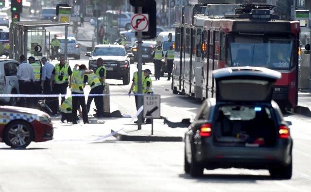 Une voiture fonce dans la foule à Melbourne, 14 blessés dont un enfant