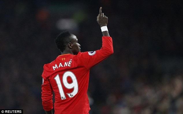 Sadio Mané quitte Nike pour New Balance…