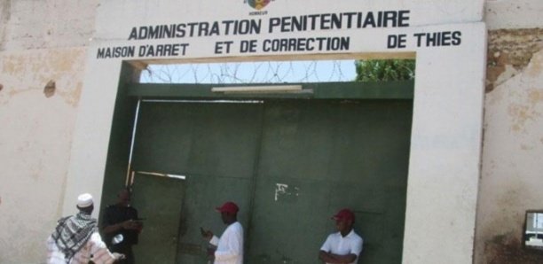 Prison de Thiès : Un détenu thiantacone tente de s’immoler par le feu