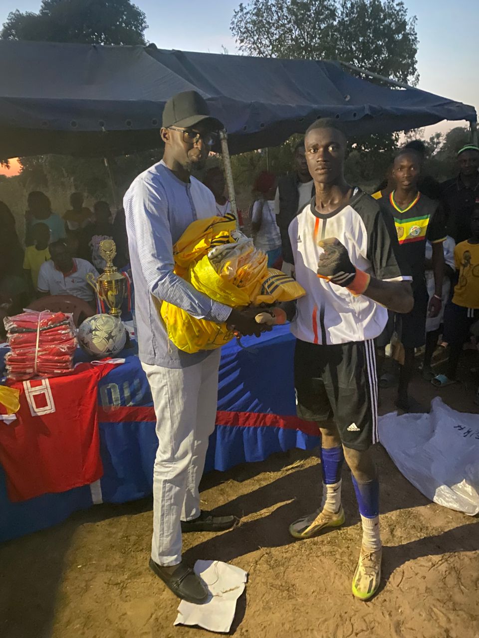 Goudomp : Les Black-Star sacrés champions du tournoi de football de la jeunesse de Soumacounda