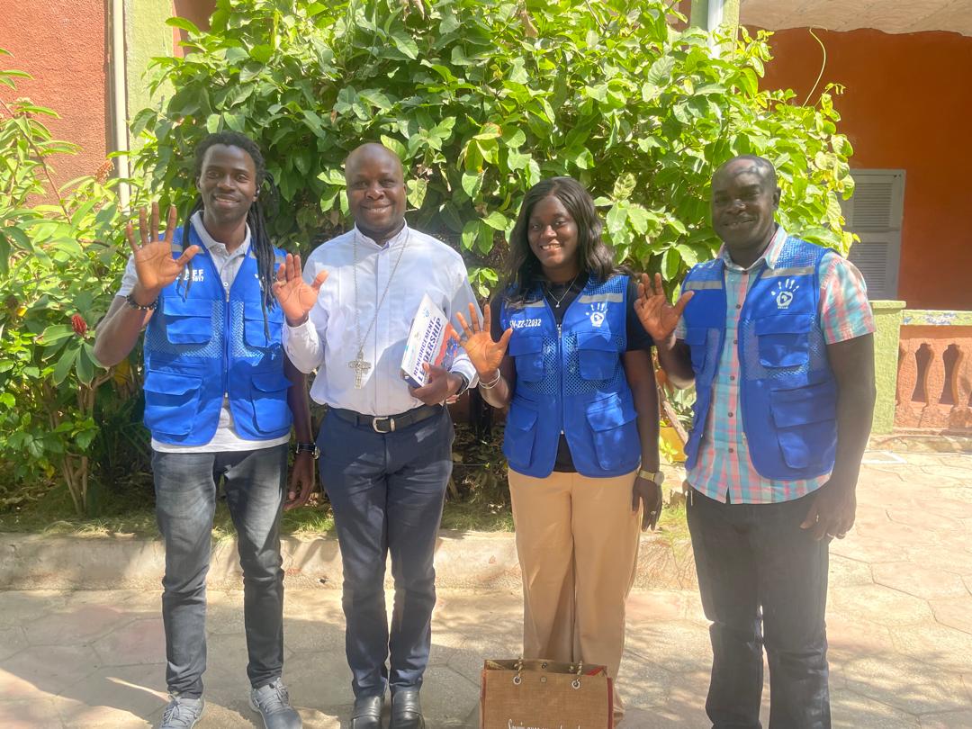 Ziguinchor : DECLIC en visite chez Monseigneur Jean Baptiste Walter Manga : Un échange sur l’avenir de la Casamance