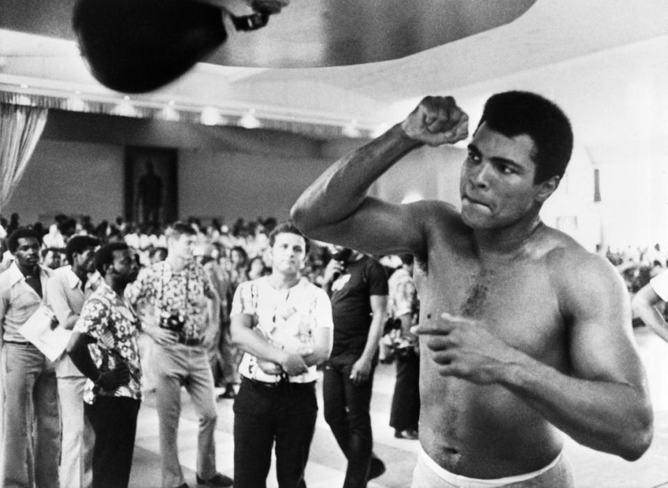 Le monde du sport rend hommage à Mohamed Ali