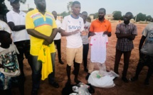 Ziguinchor : "L'international CASA" a offert des jeux de maillots et des ballons à l'asc Alward 