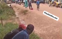 Ziguinchor : Les jeunes de Kantène ont barré la RN4 pour exiger l'achèvement des travaux de la route